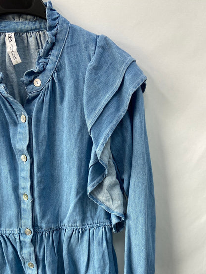 ZARA. Blusa denim volantes T.s