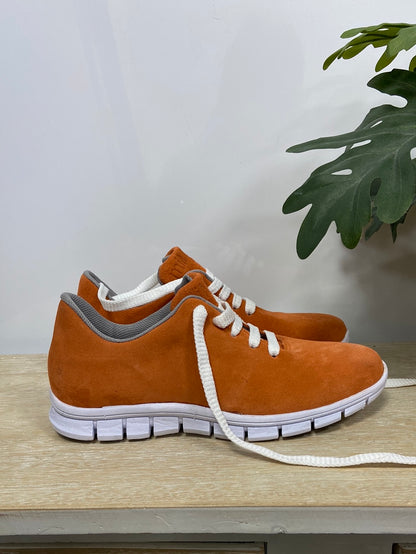 Market. MIMAO. Zapatillas naranjas T.37