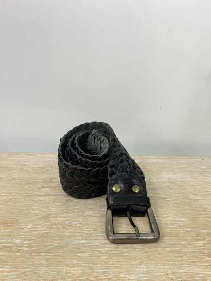 MANGO.Cinturón negro trenzado Tu