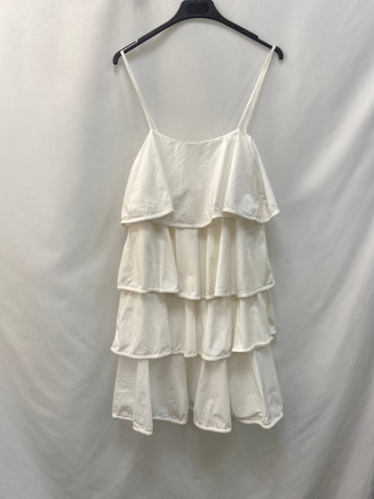 ZARA. Vestido blanco volantes T.L (Tara)