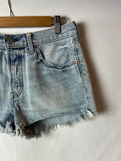 LEVI'S. Shorts efecto desgastado T.28(38)