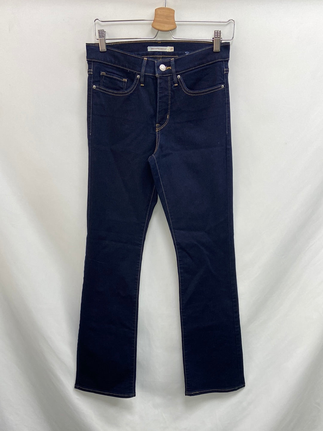 LEVI'S. Pantalón campana oscuro T.(27)38