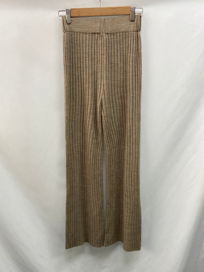 PRIMARK. Pantalón de punto camel T.s