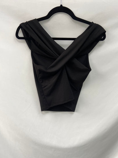 ZARA.Top negro escote cruzado T.m