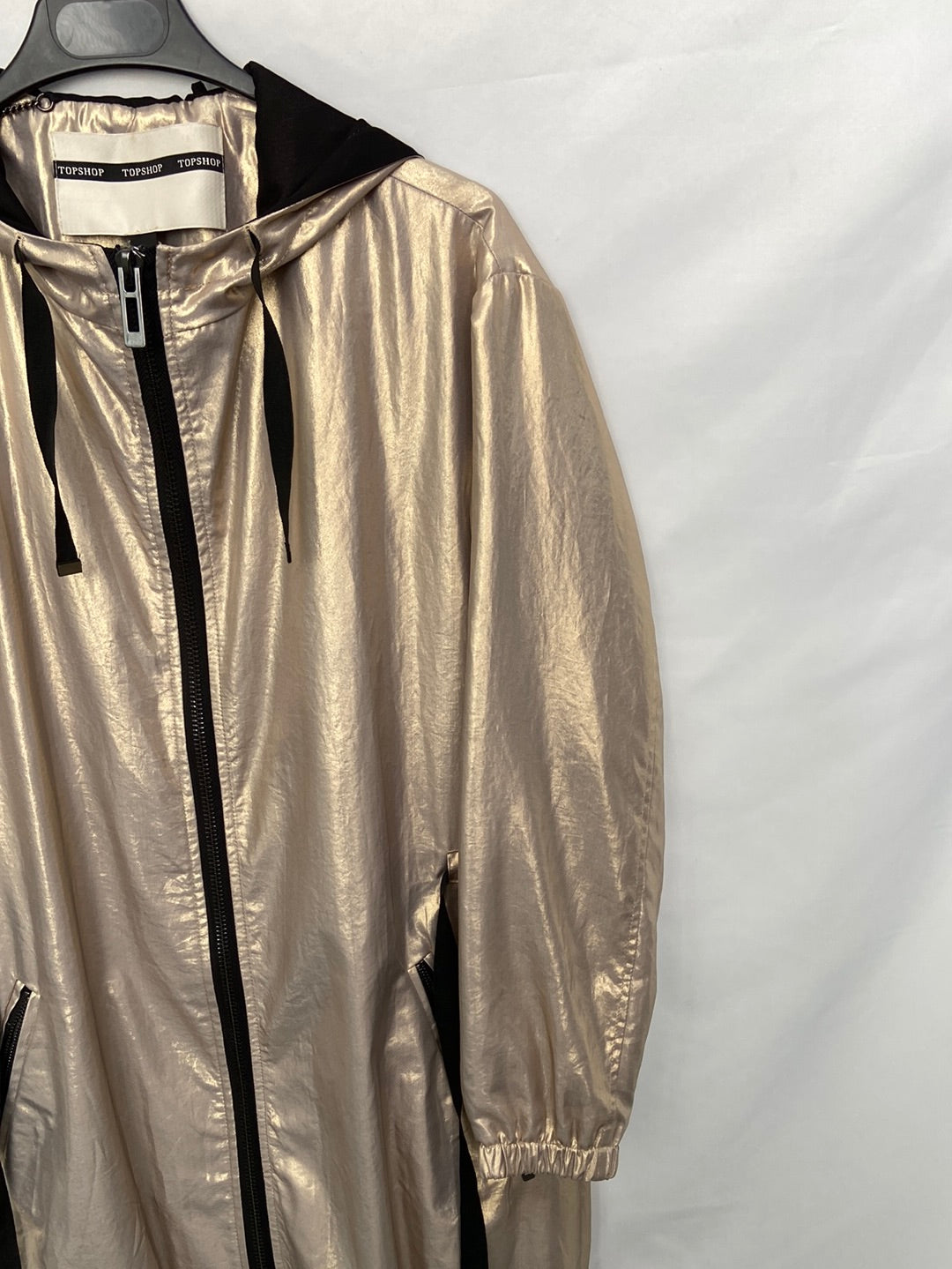 TOPSHOP. Gold Windbreaker Jacket Tm