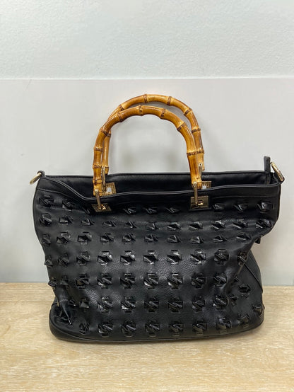 BLUNDELL.Bolso negro piel textura