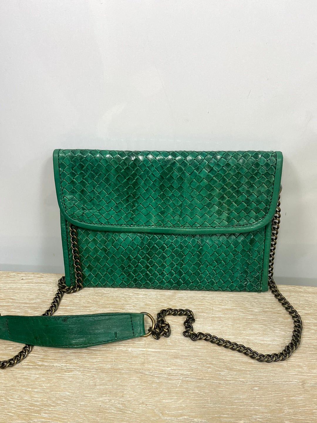 OTRAS.Bolso piel verde