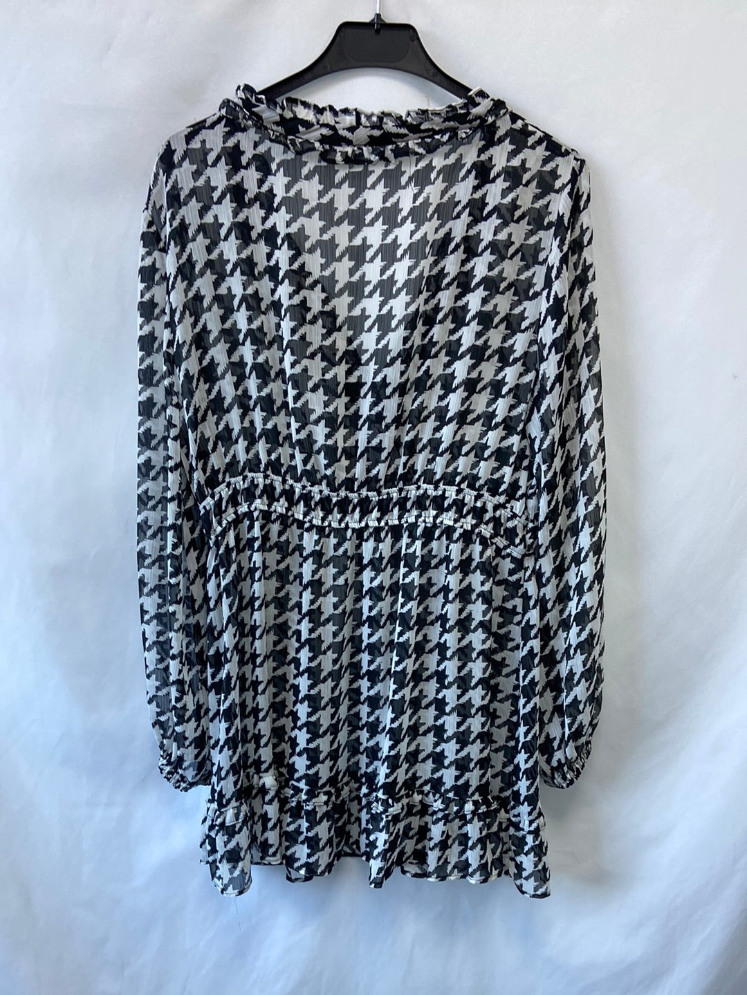 OTRAS.Top gasa pata de gallo T.48