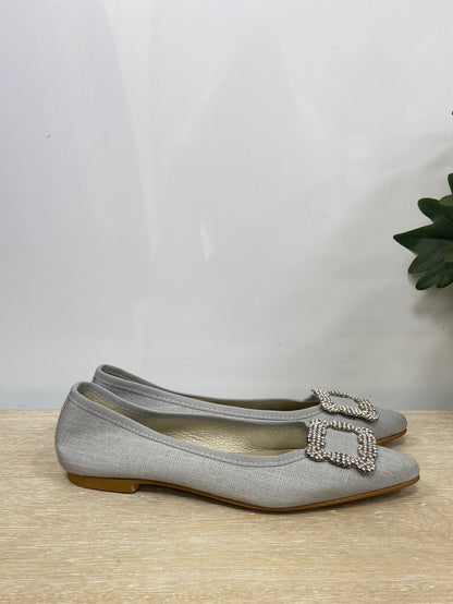 MENINAS.Manoletinas grises pedrería T.37