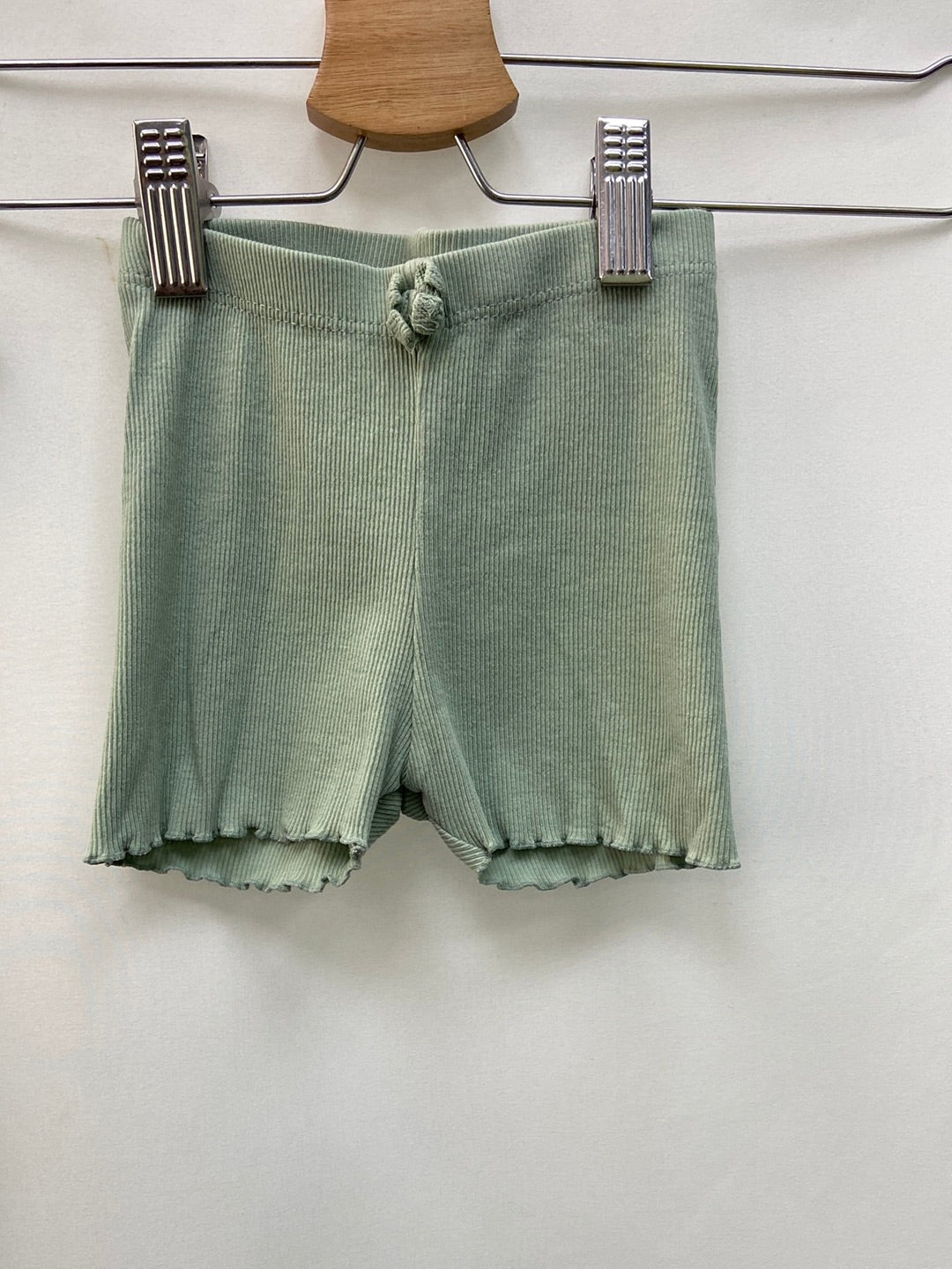 H&amp;M.Total look T.9-12 months