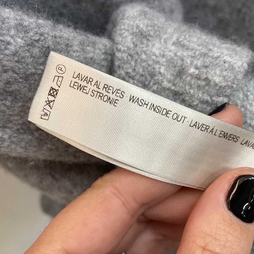 UTERQÜE.Jersey bicolor flecos T.S/M (Tara)