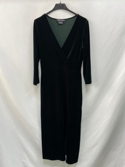 VENENO EN LA PIEL.Vestido largo verde terciopelo T.38