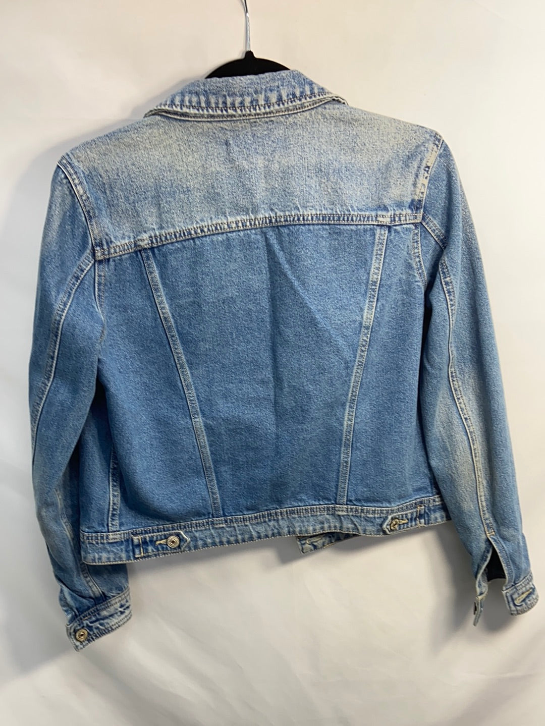 MANGO. Short distressed denim jacket TM
