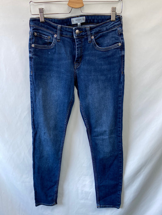 MANGO.Pantalones pitillo clásicos T.38