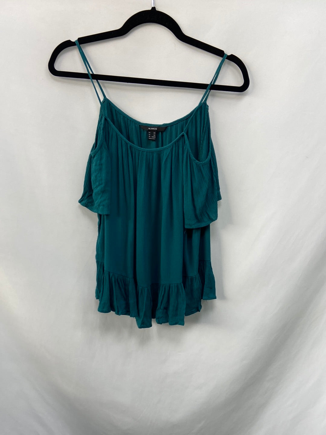 WHITE.Green shoulder top T.xs