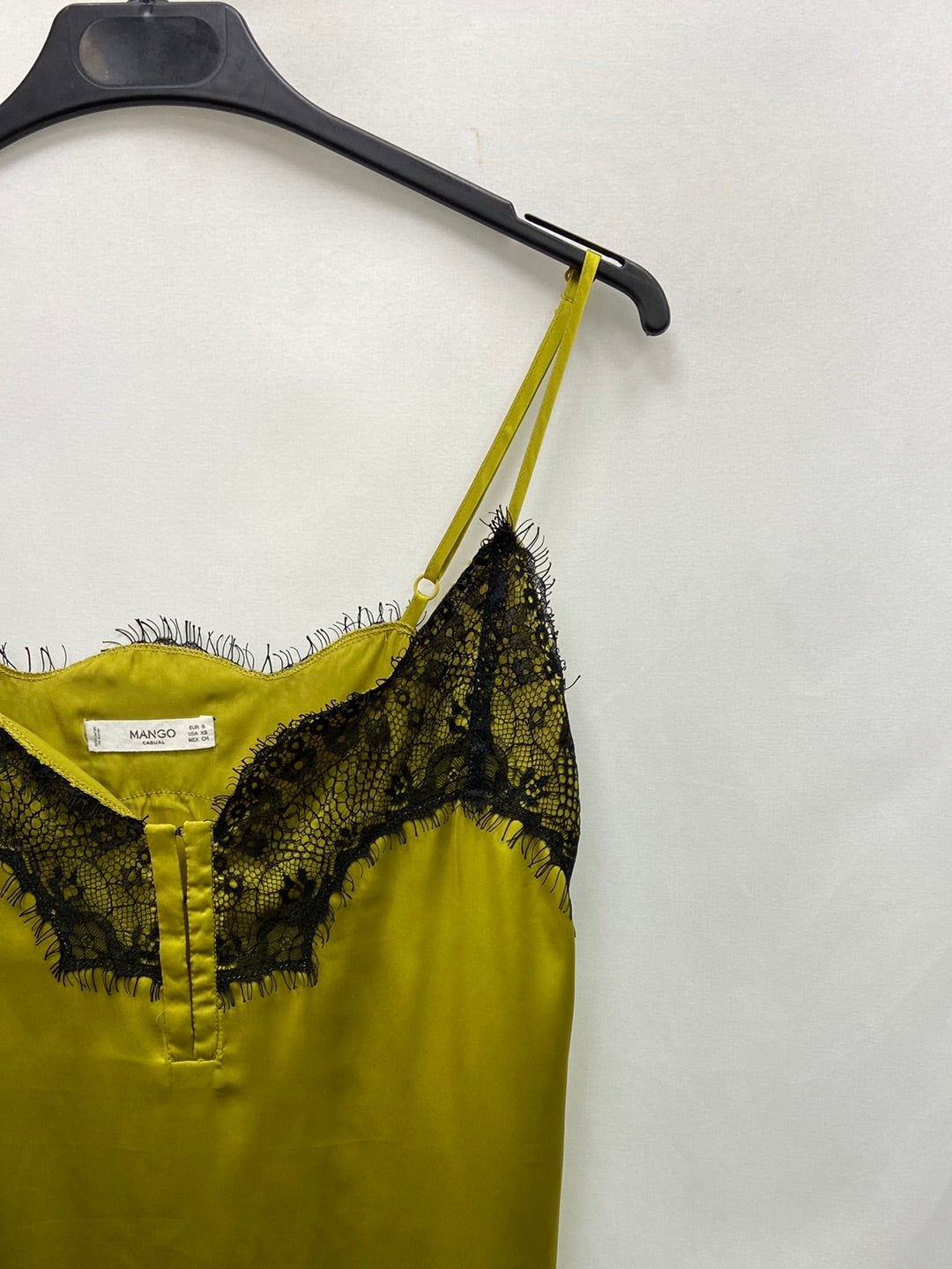 MANGO.Top lencero satinado T.S