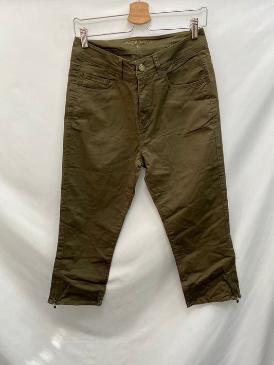 EASY WEAR. Stretch trousers size 42