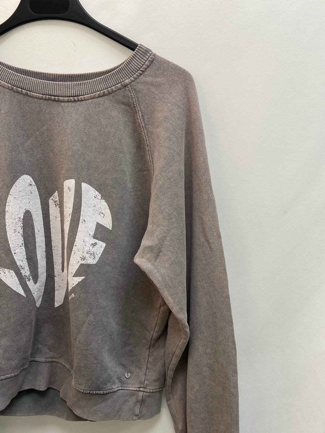 BROWNIE.Sudadera gris efecto desgastado T.XS-S