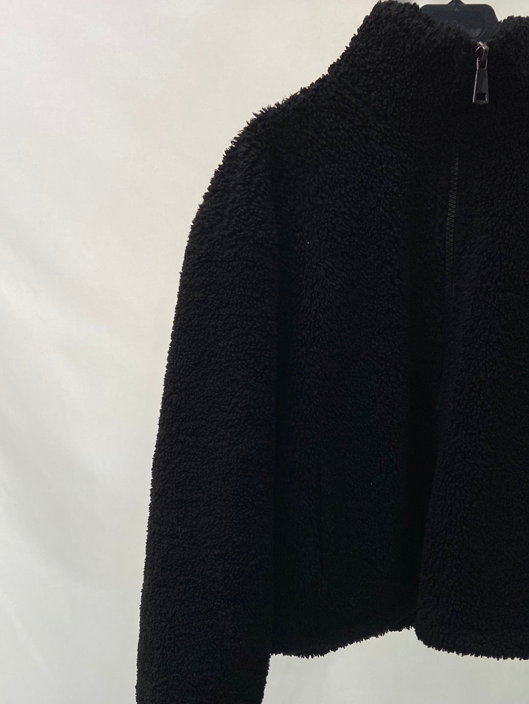 OTRAS.Abrigo negro borrego T.S/M