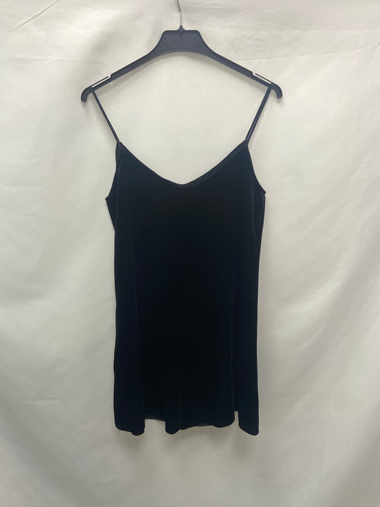 SYSTEMACTION. Vestido terciopelo T.s