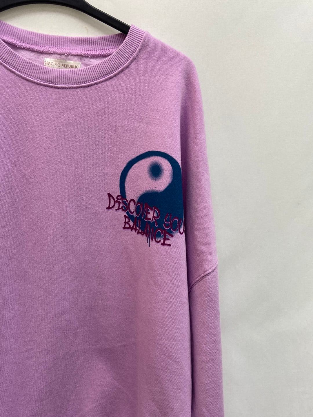 PULL&amp;BEAR. Mauve Tm sweatshirt