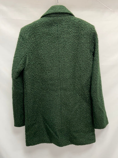 VILA.Abrigo verde borrego T.34