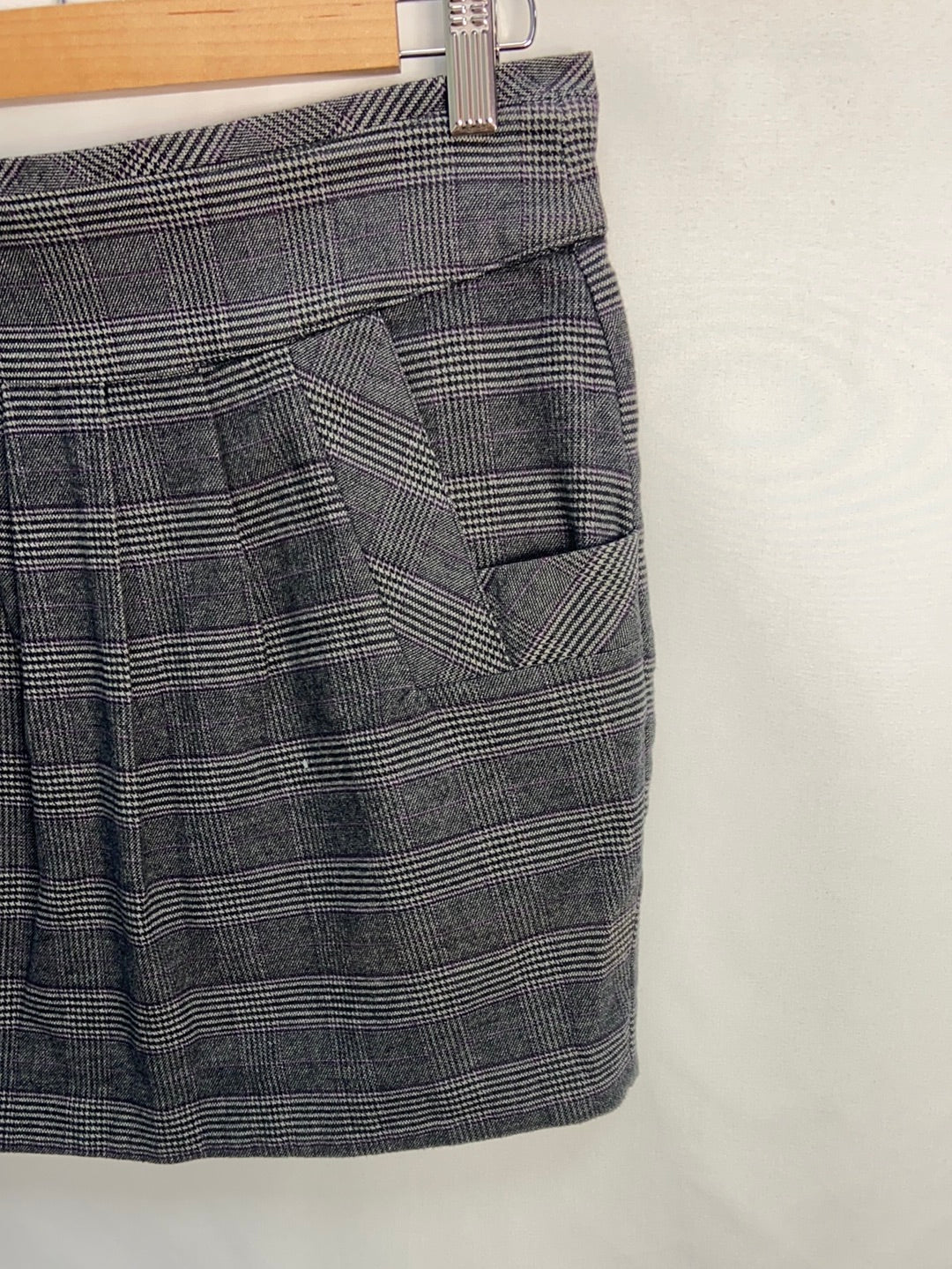 BLANCO.Falda corta pata de gallo T.38