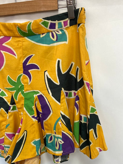 ZARA.Shorts estampado formas T.L