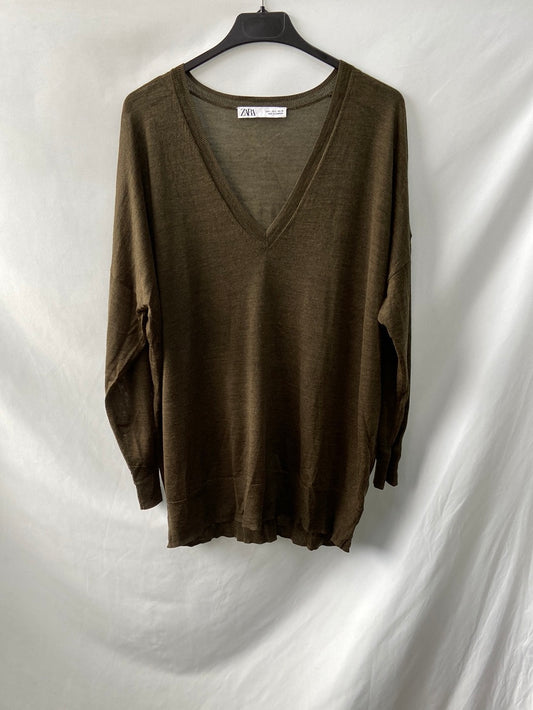 ZARA. Jersey pico verde T.l