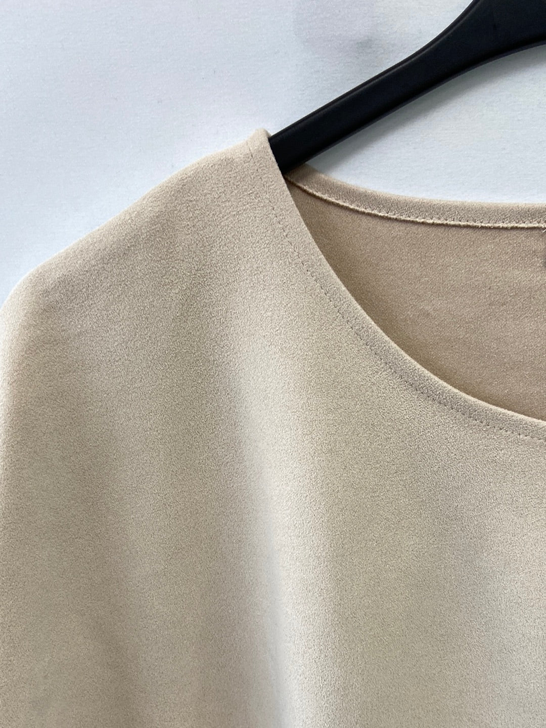 MANGO.Top beige antelina T.M