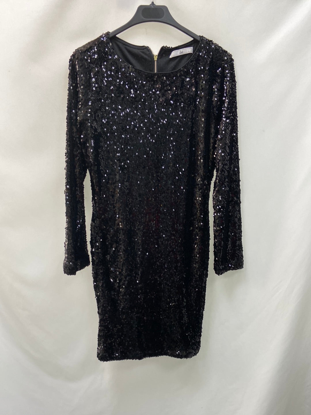LM.Vestido negro lentejuelas T.L