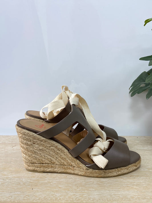CASTAÑER. Brown leather wedges size 38