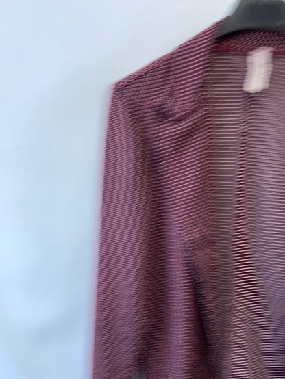 NEW COLLECTION.Blazer burdeos topos T.S