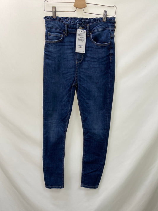 ZARA.Pitillos cintura fruncida T.38