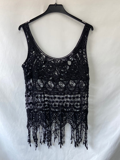 OTRAS.Top encaje negro T.M/L