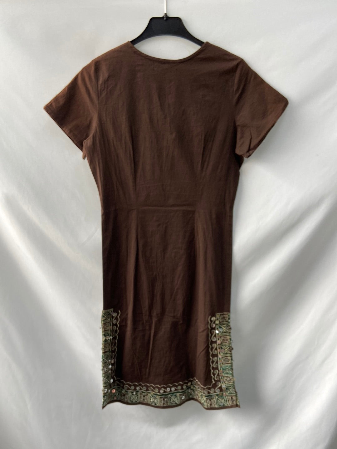 BANTIK. Brown embroidered dress T.xs (Tara)
