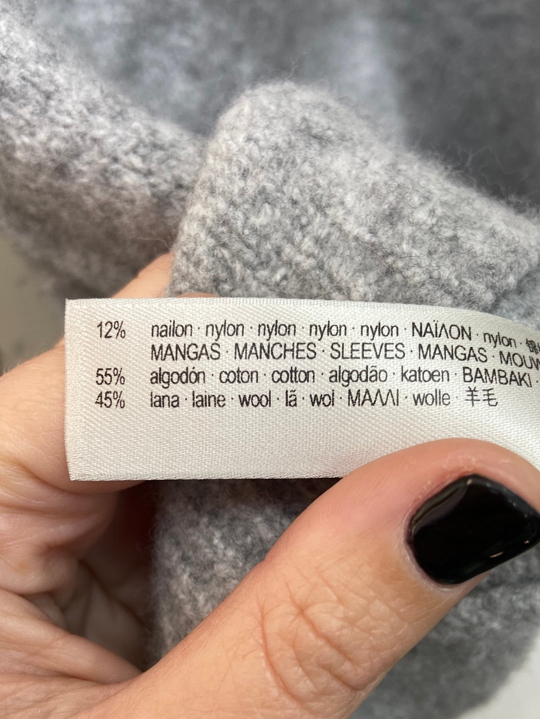 UTERQÜE.Jersey bicolor flecos T.S/M (Tara)