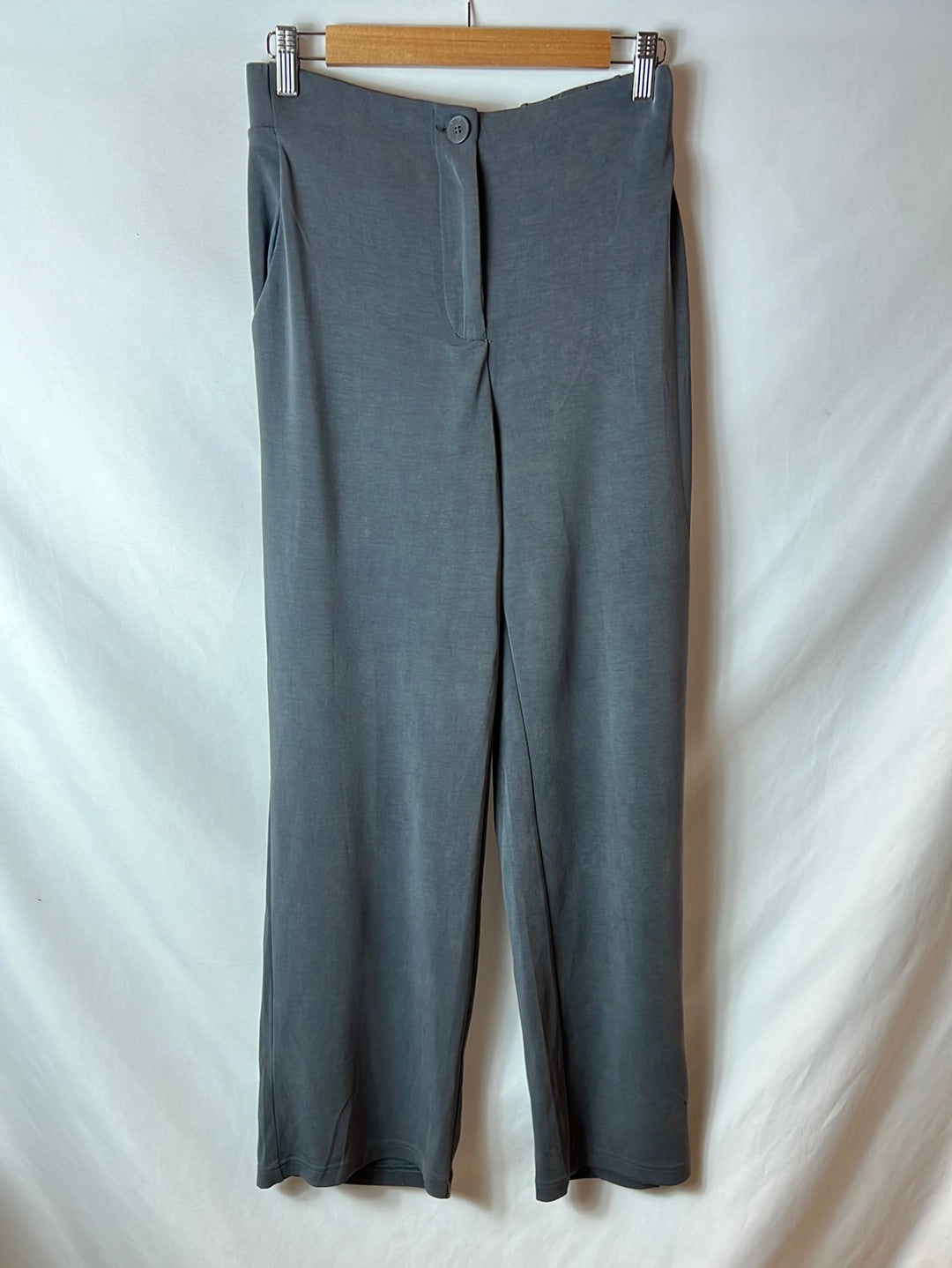 OYSHO.Pantalón gris fluido T.s