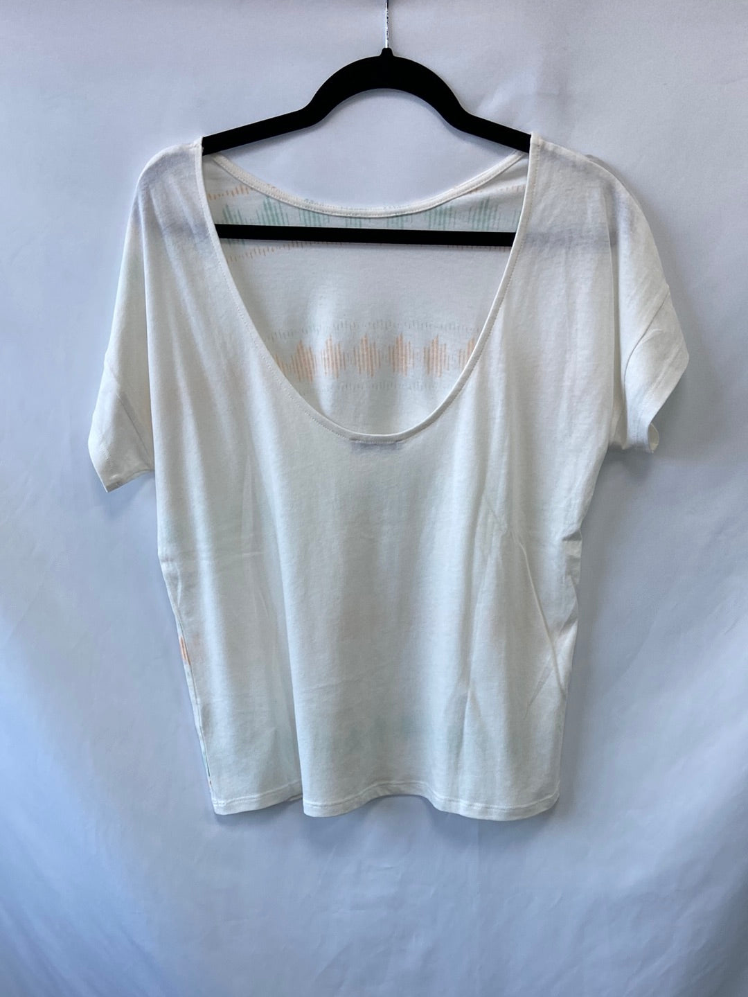 LEFTIES.Camiseta estampada espalda baja T.L