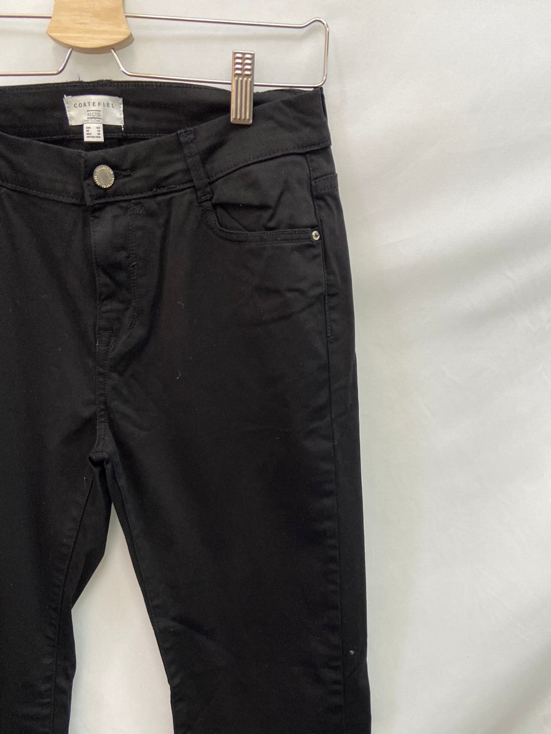 CORTEFIEL. Black straight-leg trousers, size 40