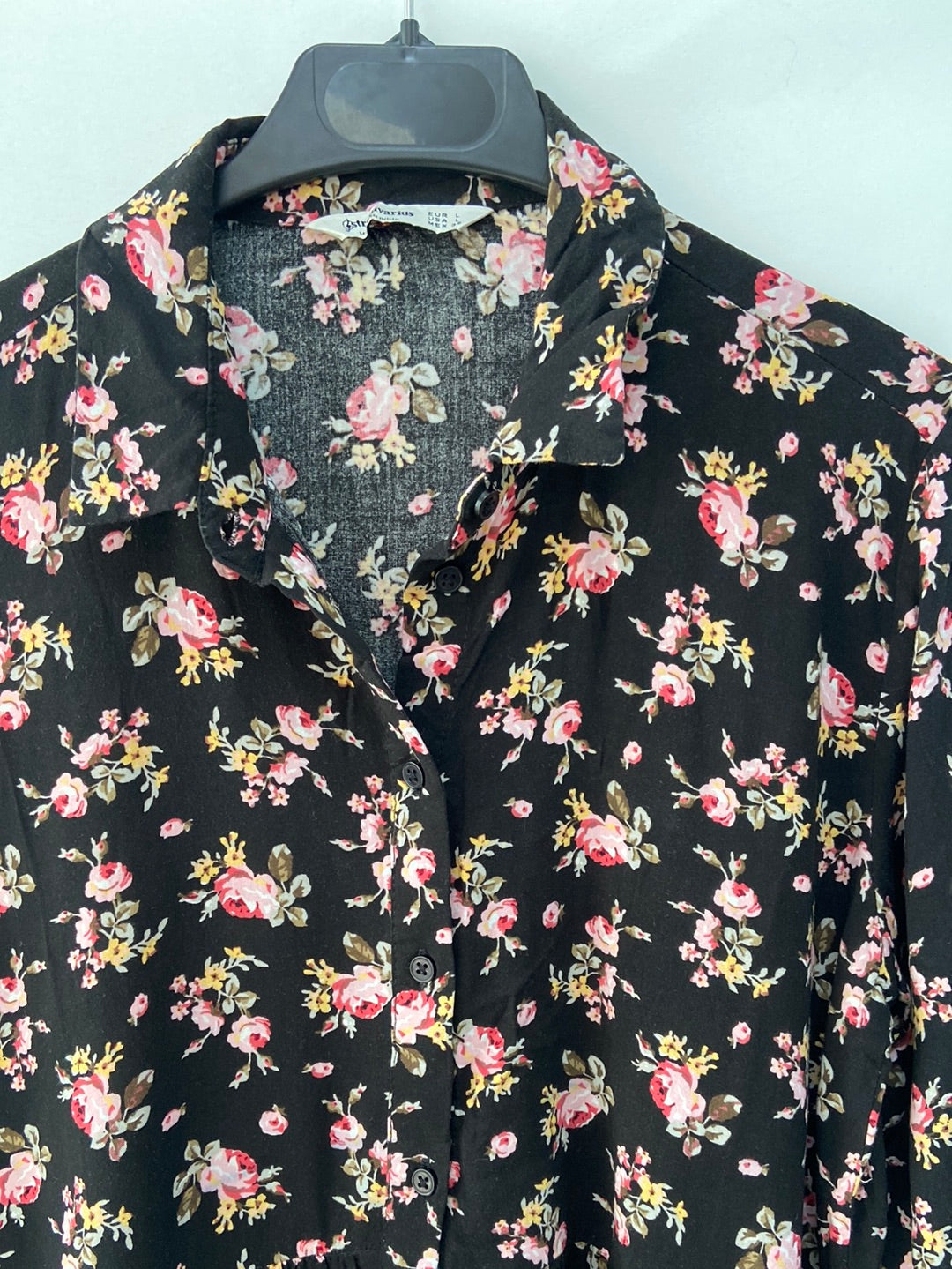 STRADIVARIUS.Vestido camisero flores T.L