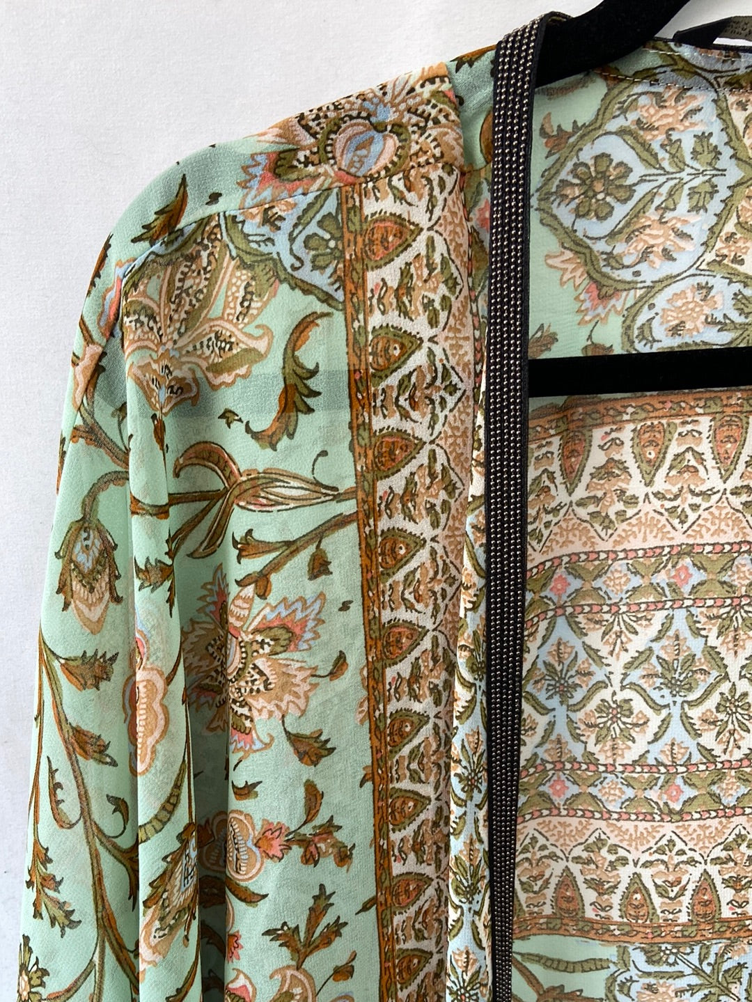 ZARA.Kimono semitransparente T.m