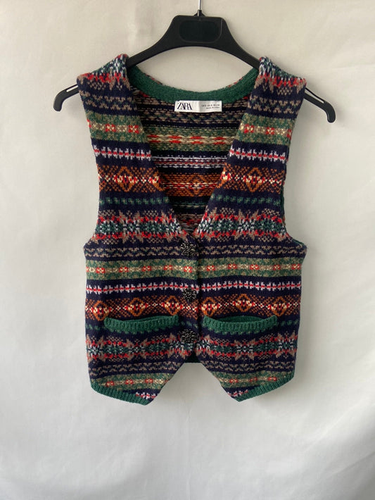 ZARA.Chaleco estampado botones joya T.s