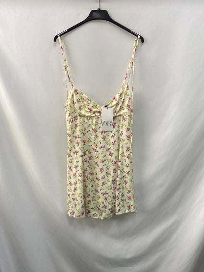 ZARA. Mini floral dress TM