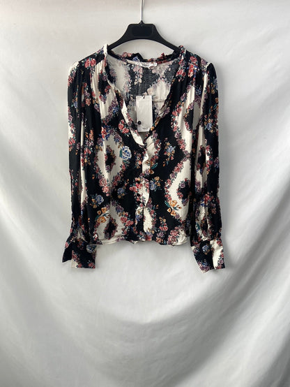 MANGO. Blusa M