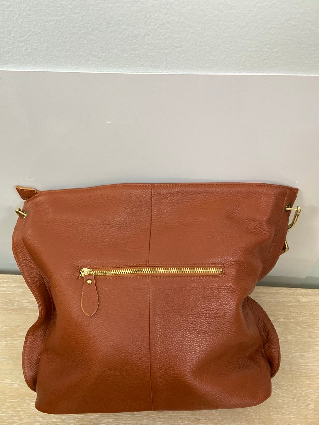 OTHERS. Camel chain bag