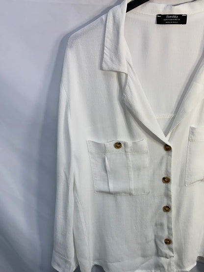 BERSHKA. White blouse Tm