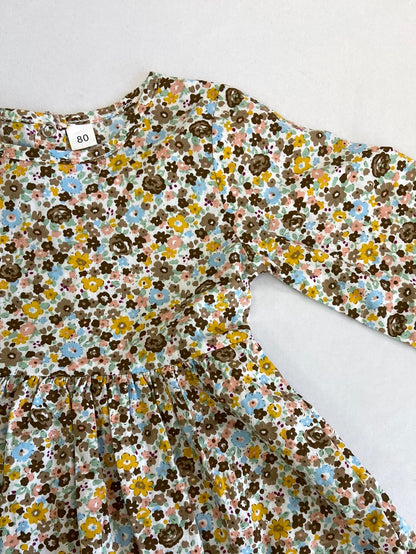 OTRAS.Blusa flores 80 cm