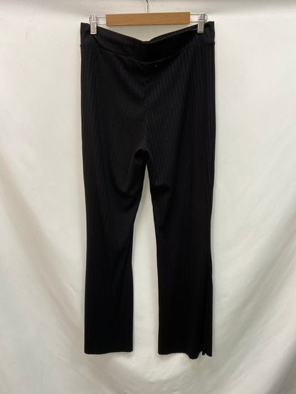 H&amp;M. Black ribbed pants TM