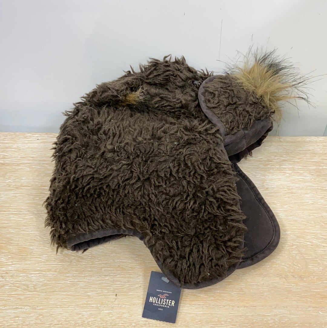 HOLLISTER. Gorro orejeras